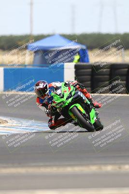 media/Jul-19-2025-TrackDaz (Sat) [[ff1509a44a]]/A Group/12pm (Turn 1)/
